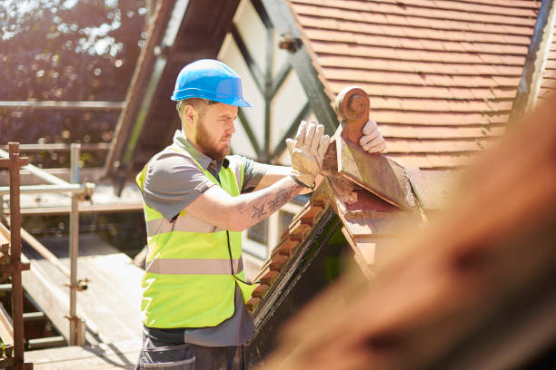Quick and Trustworthy Emergency Roof Repair Services in Shorewood Forest, IN